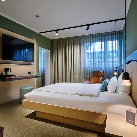Westend 3*