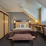 Hotel Westend 3*