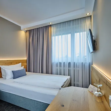 Hotel Westend 3*