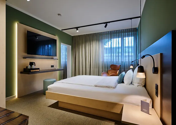 Westend 3*