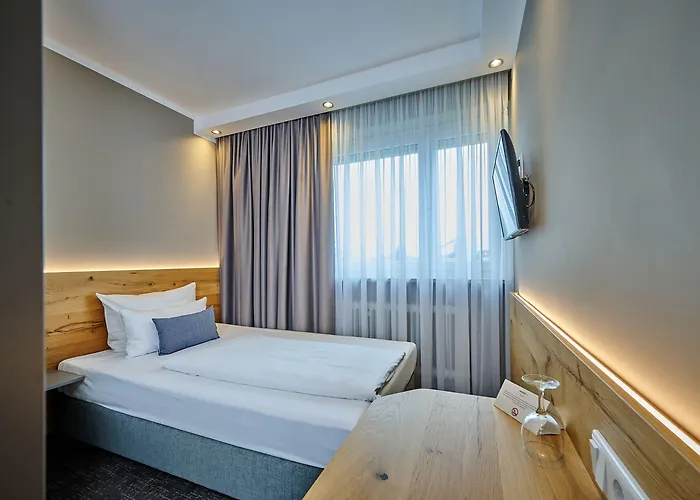 Hotel Westend 3*